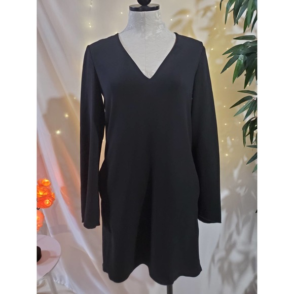 Theory Ulyssa Admiral Crepe Black V Neck Shift Dress Womens Size P Long Sleeve